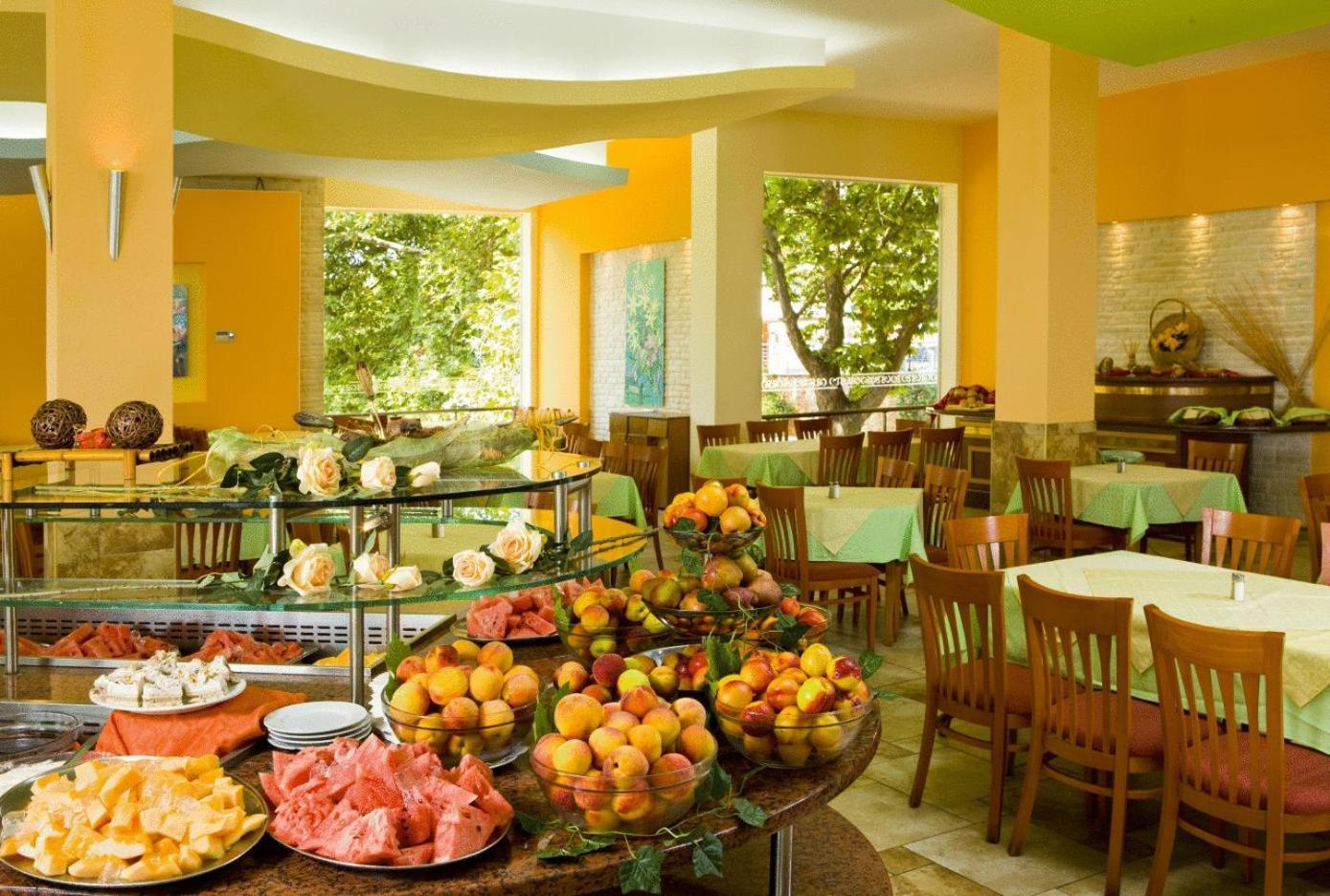 Hotel Orhidea Албена Екстер'єр фото